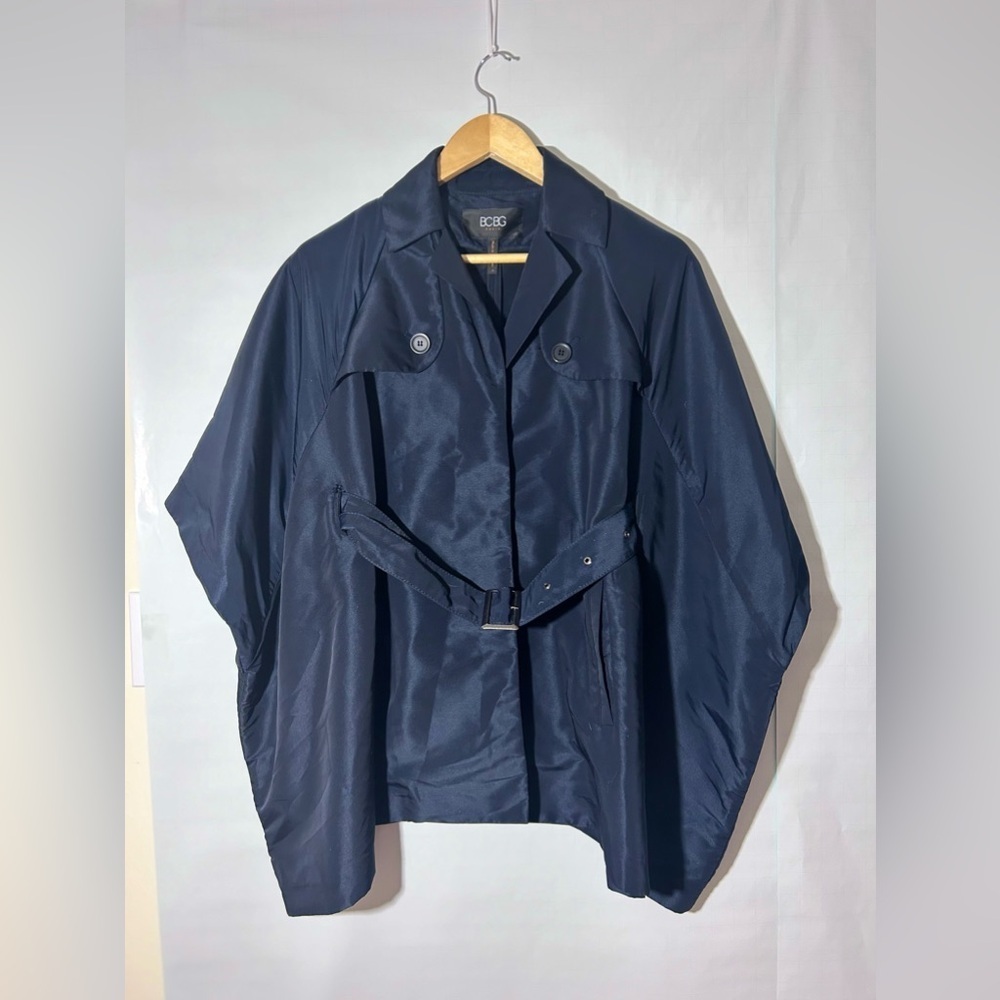 BCBG Paris Women’s Waist Belted Snap Cape Jacket Size 4 dark navyy blue black